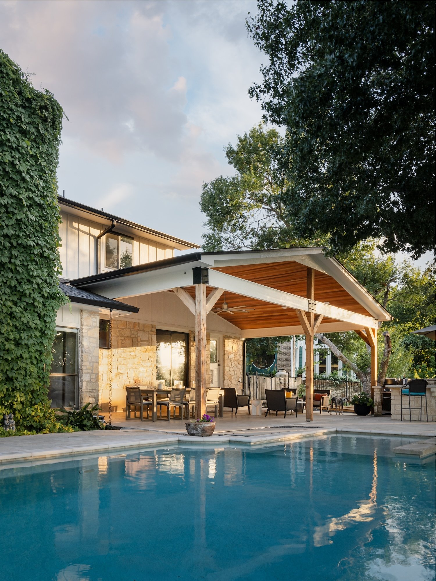 Round Rock Porch — Rainier Plank, Round Rock TX · photography Kristian Alveo